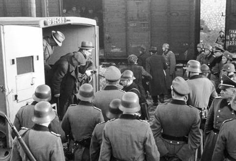  Депортация евреев. 1941 г. 