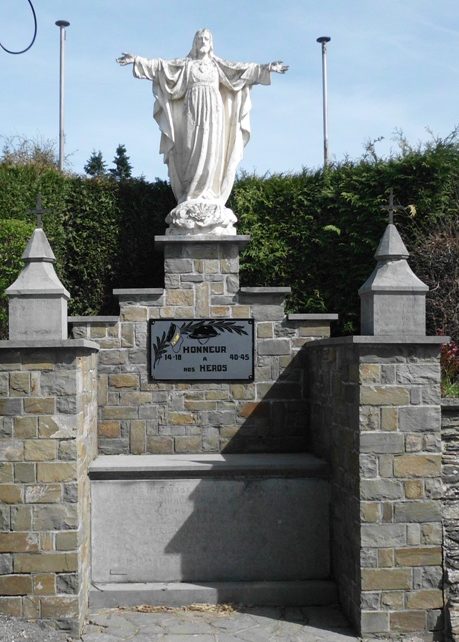 Муниципалитет Bra-sup-lienne. Памятник погибшим воинам обеих войн.