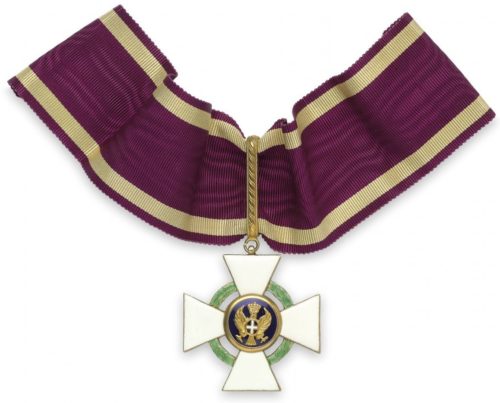 Знак Великий офицер Ордена Римского орла I-го типа.