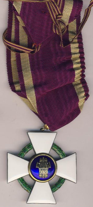 Аверс и реверс знака Командор Ордена Римского орла I-го типа.