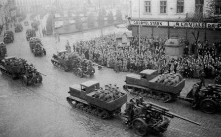 Красная Армия на улицах Львова. Сентябрь 1939 г.