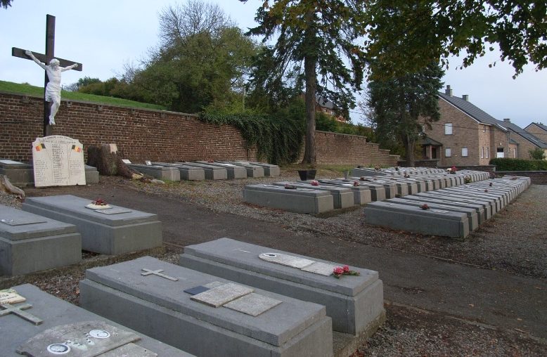 г. Лимбург. Памятник на кладбище погибшим воинам в обеих мировых войнах. 