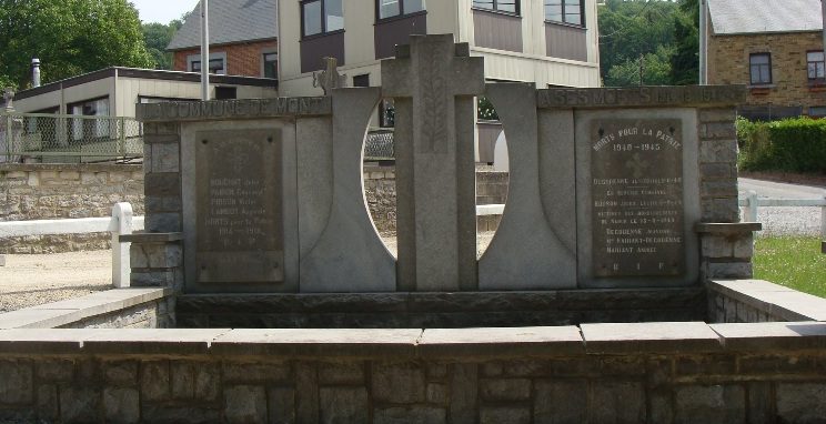 Муниципалитет Mont. Памятник жертвам обеих войн.