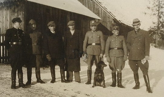 Украинские полицаи. 1943 г. 