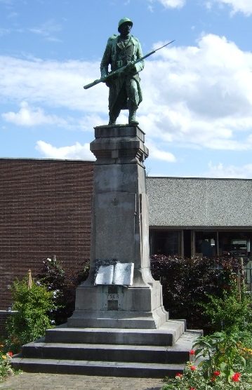 г. Намюр (Namur). Памятник погибшим 13-го полка.