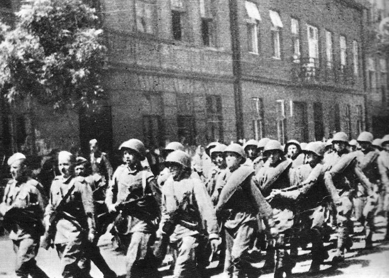 Красная Армия вновь входит в город. Июль 1944 г.