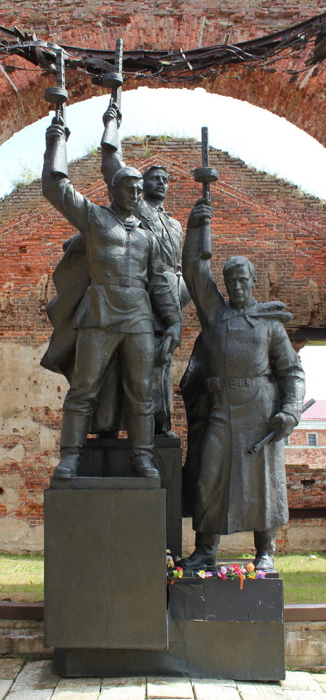 Памятник «Клятва».