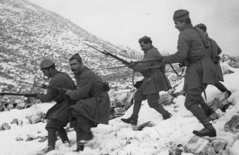 Греки атакуют итальянцев. Декабрь, 1940 г.