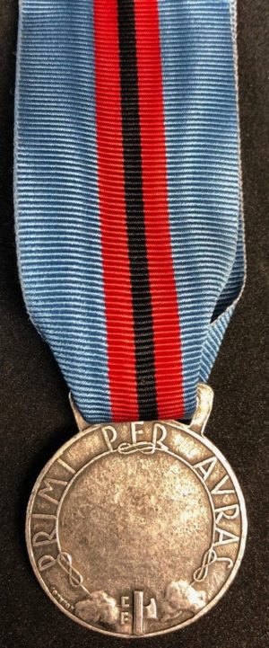 Аверс и реверс медаль «За заслуги для пионеров авиации».