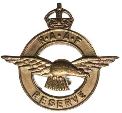 Аверс и реверс знака членов волонтерского корпуса воздушных наблюдателей RAAF Reserve.