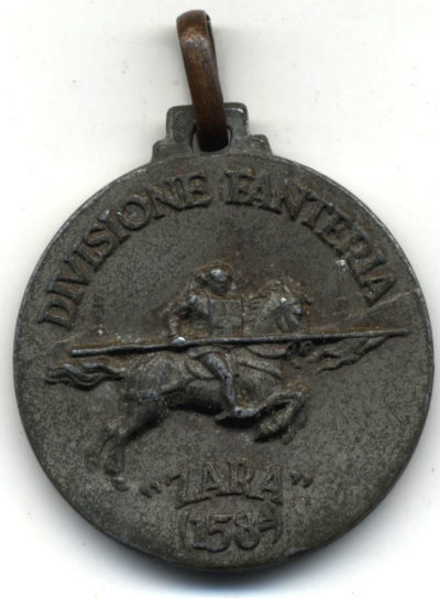 Аверс и реверс памятной медали 158-й пехотной дивизии «Zara».
