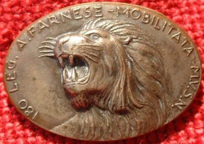 Памятный знак 180-го легиона чернорубашечников «Alessandro Farnese».