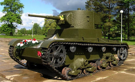 Памятник-танк Т-26.
