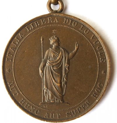 Аверс и реверс памятной медали пехотной бригады «Liguria».