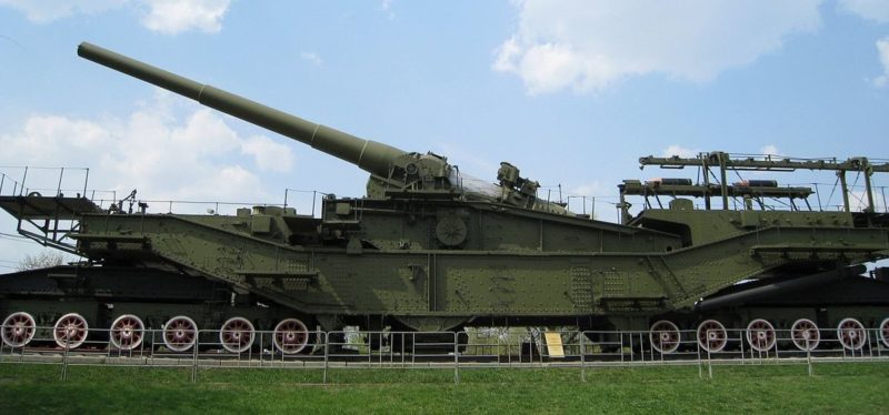 305-мм ж/д артустановка ТМ-3-12.