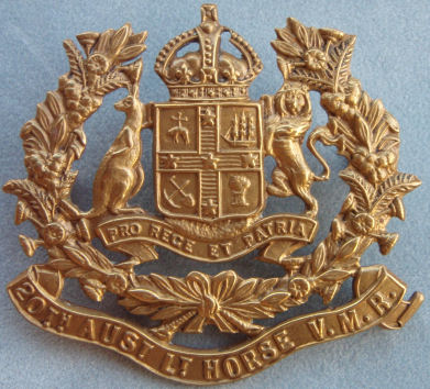 Знак на шляпу военнослужащих 20-го полка легкой кавалерии.