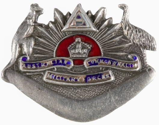 Знак на шляпу военнослужащих 1-го Австралийского корпуса связи.