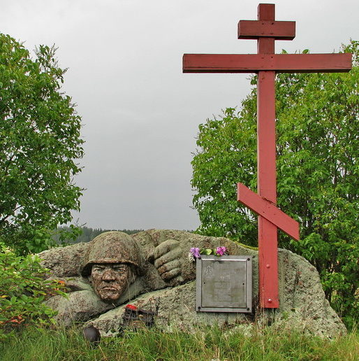 п. Свердлово Выборгского р-на. Памятный знак воинам 43-й дивизии.