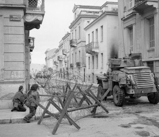Британская армия «наводит порядок» в Греции. Январь, 1945 г.