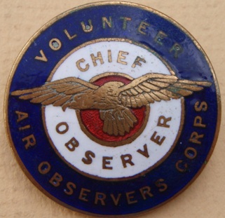 Аверс и реверс знака старшего наблюдателя VAOC - добровольных воздушных наблюдателей.