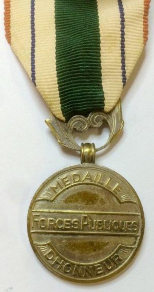 Аверс и реверс бронзовой медали медаль Dupleix 2-го класса.