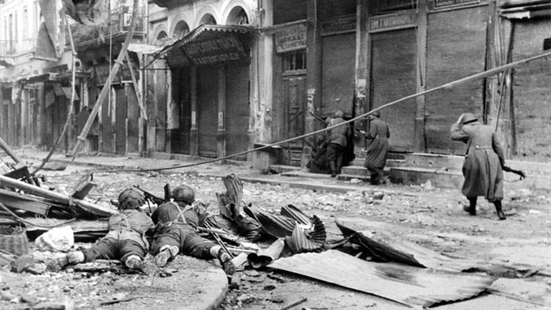 Британские парашютисты в Афинах. Декабрь 1944 г.