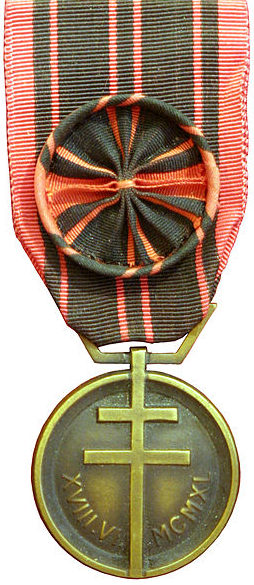 Офицерский вариант медали Сопротивления.