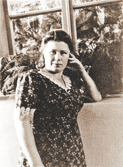Валентина Истомина – сестра-хозяйка при Сталине.