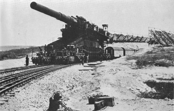 800-мм орудие «Дора» на позиции у Бахчисарая. Февраль-март 1942 г. 