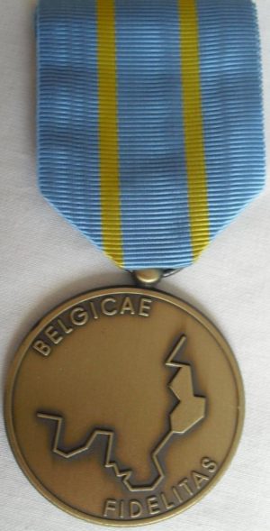 Медаль «За сопротивления на аннексированных территориях»для лиц, дезертировавших с немецкой службы.