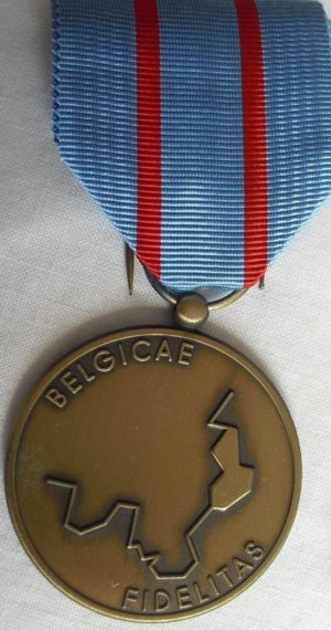 Медаль «За сопротивления на аннексированных территориях» для лиц, которые покинули регион или были высланными.