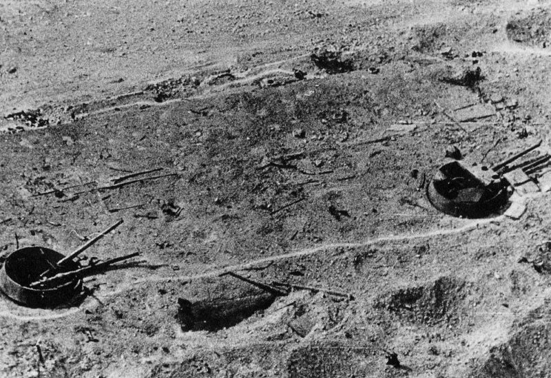 Разрушенные позиции 30-й батареи с воздуха. Лето 1932 г.