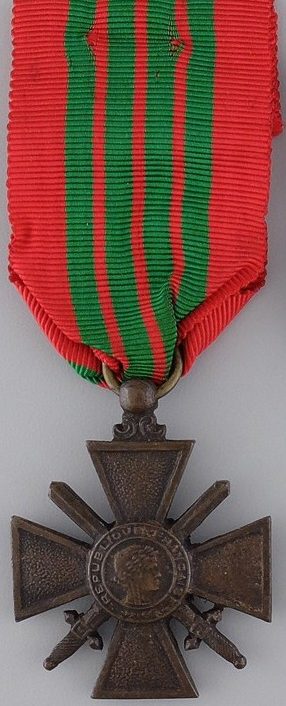 Аверс и реверс Военного креста 1939-1945.