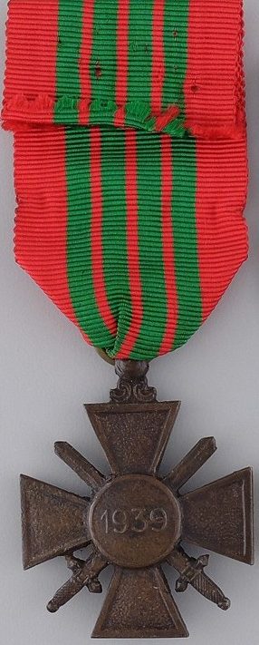 Аверс и реверс Военного креста 1939-1945.
