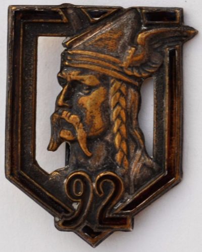 Аверс и реверс знака 92-го пехотного полка.