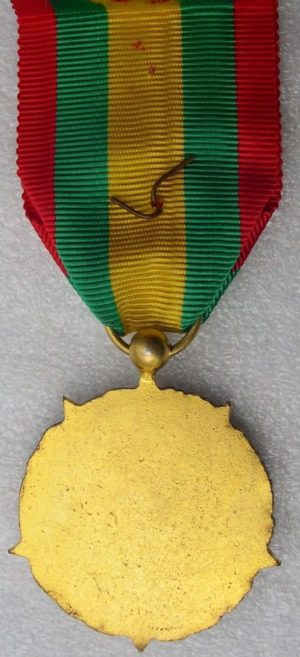 Аверс и реверс медали национальной федерации Андре Мажино, ветеранов и жертв войны.