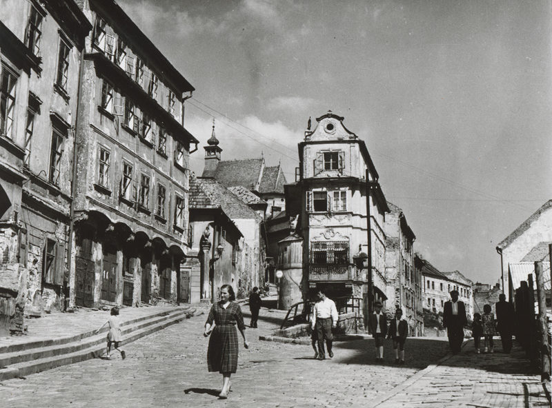 Улицы Братиславы. 1939 г. 