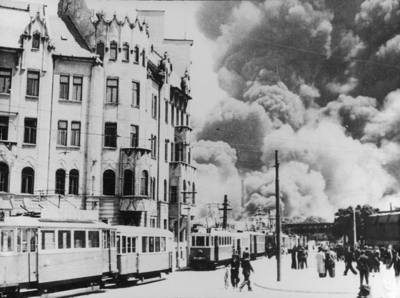 Бомбардировка союзниками Братиславы. 16 июня 1944 г.