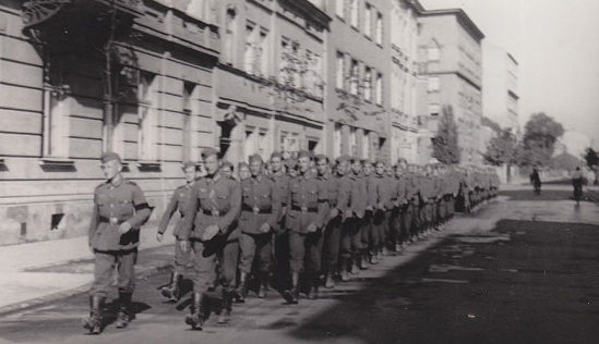 Нахтигаль во Львове. 1941 г. 