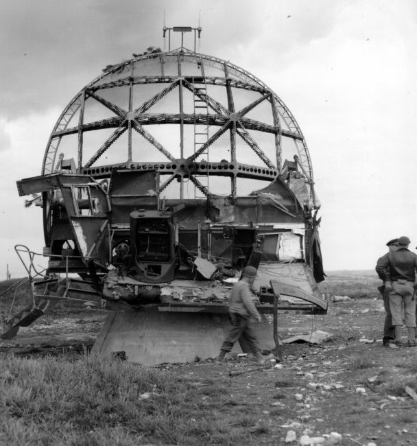 FuMO 214 Würzburg-Riese radar a parton.  1942 g.