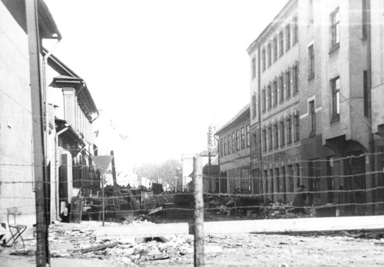 Еврейское гетто в Риге. 1942 г. 
