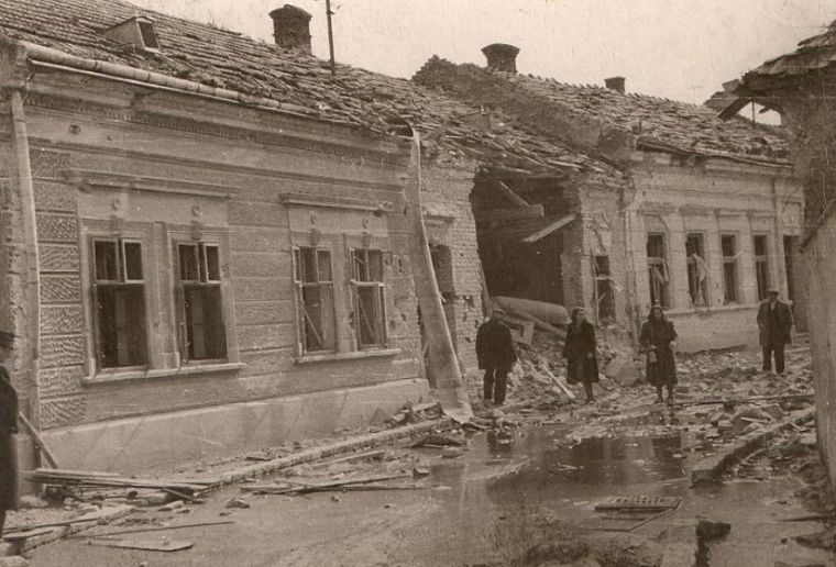 Братислава после бомбардировки союзников. 13 октября 1944 г. 
