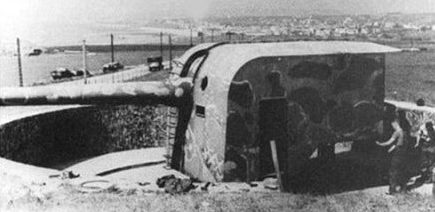 Одно из четырех морских 194-мм орудий форта «Crеche I».