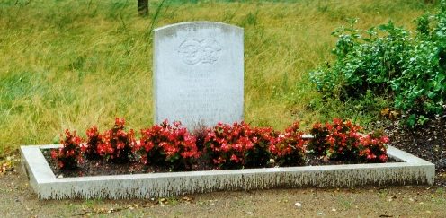 г. Парчим. Памятник на городском кладбище 5-ти солдатам союзников, погибшим в годы войны.