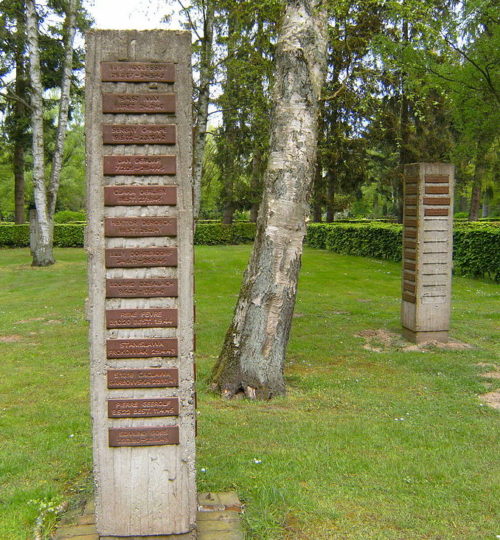 г. Любек. Военное кладбище, где похоронены немецкие солдаты, погибшие в обеих мировых войнах.