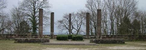 г. Саарбрюккен. Памятник землякам, погибшим во время обеих мировых войн.