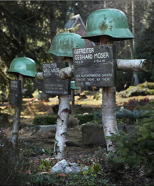 г. Баренбург. Захоронения немецких солдат на лютеранском кладбище.