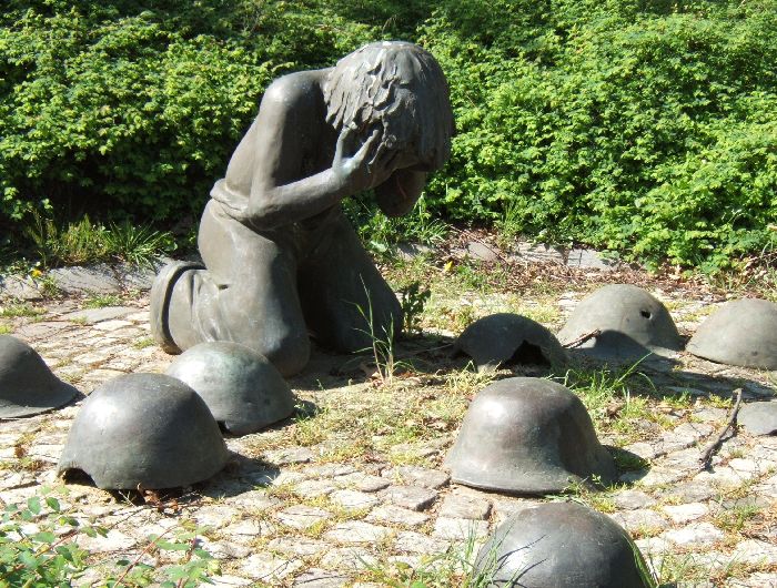 г. Гамбург-Харбург. Памятник жертвам Второй мировой войны.