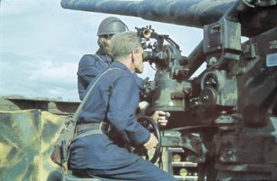 210-миллиметровое орудие М/42 береговой артиллерии. 1944 г.