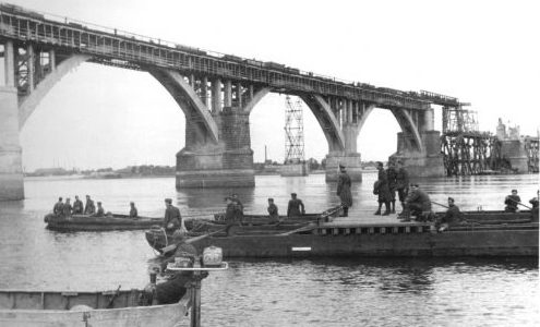 Восстановление моста итальянскими саперами. Сентябрь 1941 г.